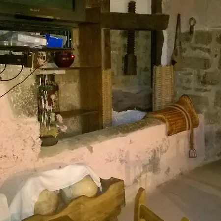 Guara-altaoja-yaso Landhuis Yaso